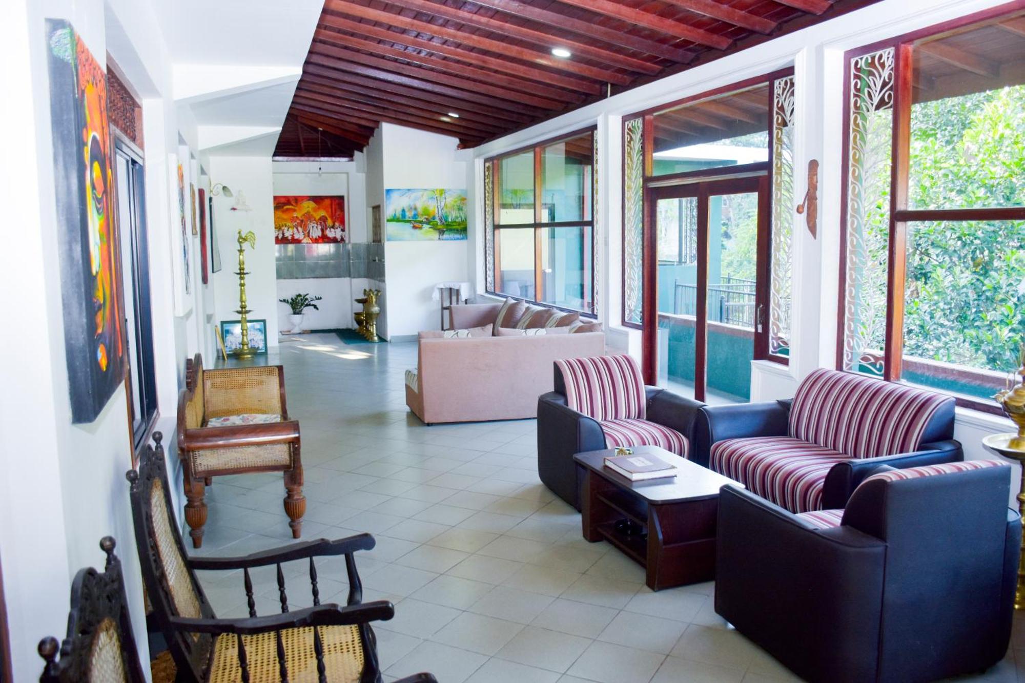 Woods Guest अपार्टमेंट Kandy